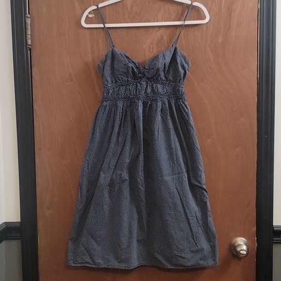 J. Crew Dresses & Skirts - 𝅺women's navy blue and white j crew spaghetti straps dress. Size small.